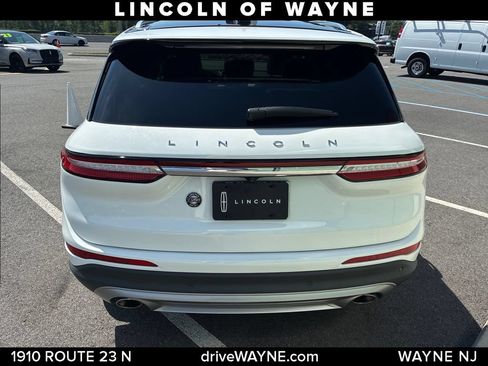 Certified 2022 Lincoln Corsair AWD w/ Premium Package image 5