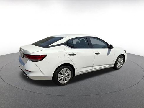 Used 2025 Nissan Sentra S FWD image 14
