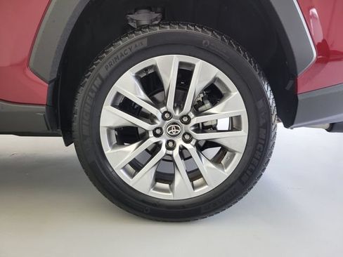 Used 2025 Toyota RAV4 XLE Premium FWD image 13