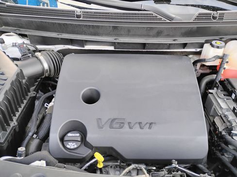 Used 2023 Buick Enclave Essence w/ Sport Touring Edition image 37