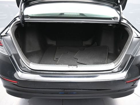 Certified 2024 Honda Accord LX image 21