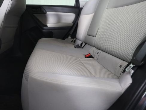 Used 2018 Subaru Forester 2.5i Premium image 2