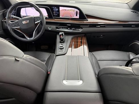 Used 2023 Cadillac Escalade Premium Luxury w/ LPO, Floor Liner Package AWD/4WD image 23