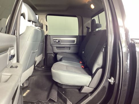 Used 2018 RAM 1500 Big Horn AWD/4WD image 13