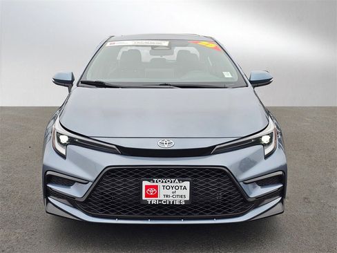 Used 2025 Toyota Corolla XSE image 8