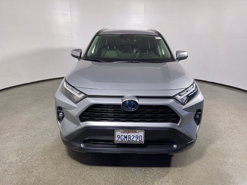 Certified 2023 Toyota RAV4 XLE Premium AWD/4WD image 8