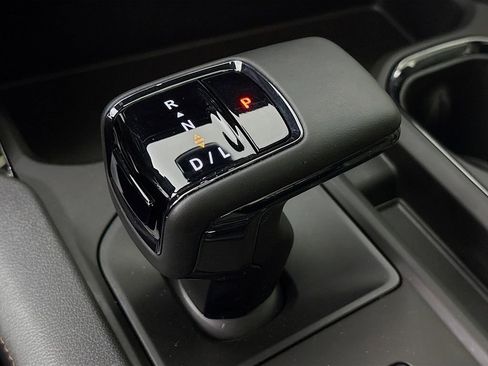 Used 2025 GMC Sierra 1500 AT4 w/ AT4 Premium Package image 22