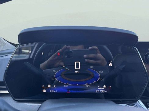 Used 2024 Chevrolet Trax ACTIV w/ Driver Confidence Package image 21