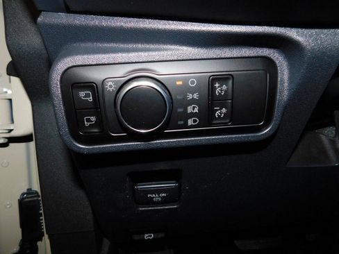 New 2025 Ford Bronco Badlands image 21