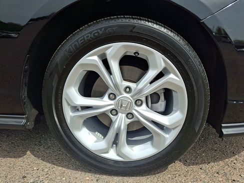 Used 2024 Honda Accord LX image 8