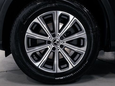 Certified 2026 Mercedes-Benz GLC 300 4MATIC image 28