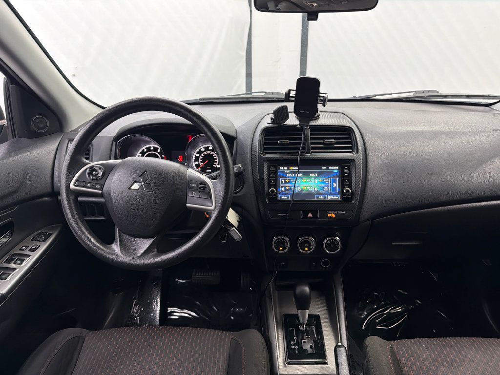 Used 2019 Mitsubishi Outlander Sport ES FWD image 21