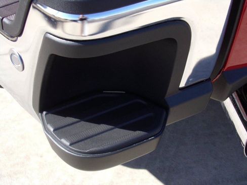 New 2025 Ford F250 Lariat w/ Chrome Package image 30