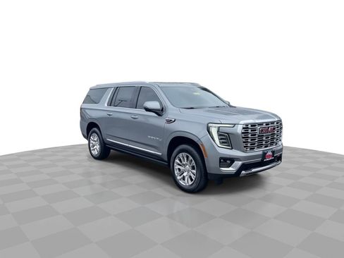 New 2026 GMC Yukon XL Denali AWD/4WD image 2
