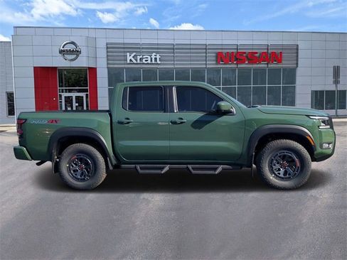 Certified 2025 Nissan Frontier PRO-4X w/ Pro Convenience Package image 2