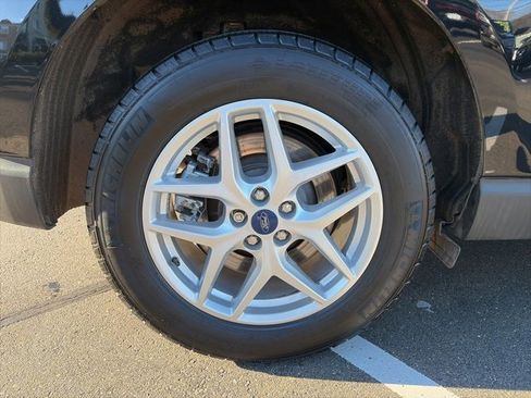 Used 2022 Ford Edge SEL w/ Convenience Package image 8