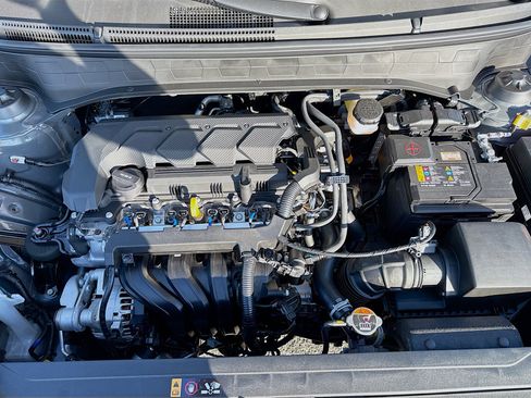 New 2026 Hyundai Venue SE image 22