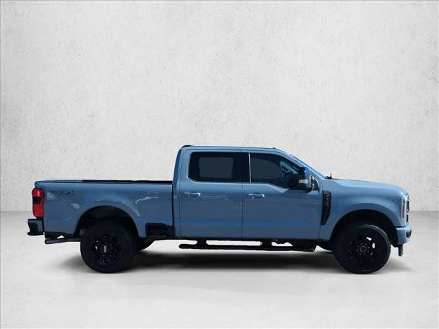 Used 2025 Ford F350 Lariat w/ Lariat Ultimate Package AWD/4WD image 4