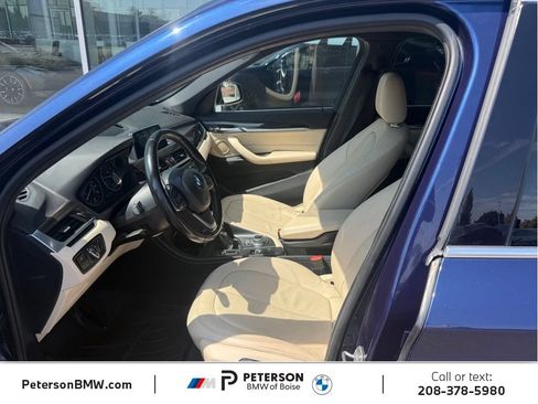 Used 2018 BMW X1 xDrive28i AWD/4WD image 12