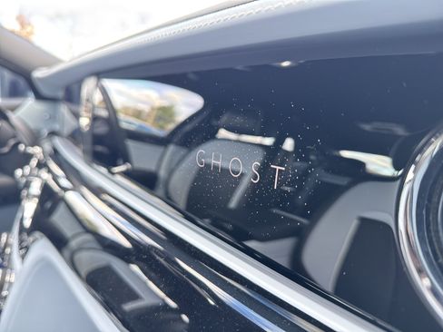 Certified 2021 Rolls-Royce Ghost image 40