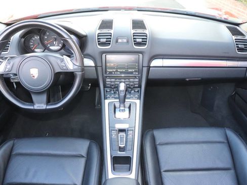Used 2016 Porsche Boxster image 30