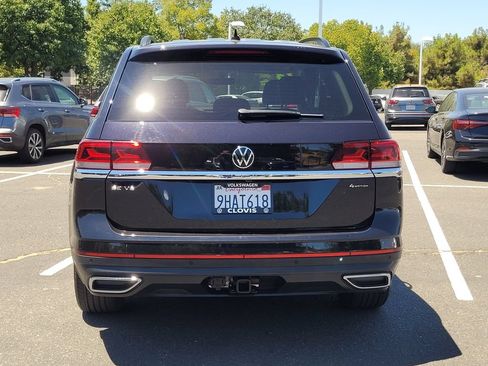 Used 2023 Volkswagen Atlas SE w/ Black Wheel Package AWD/4WD image 7