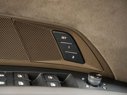 Used 2023 Audi RS e-tron GT w/ Carbon Performance Package image 44