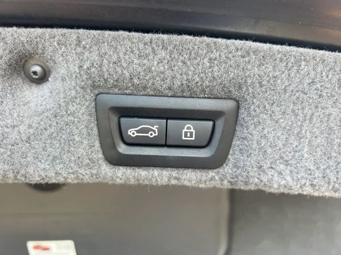 Used 2012 BMW 740Li RWD image 26