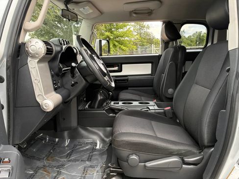 Used 2008 Toyota FJ Cruiser 4WD image 15