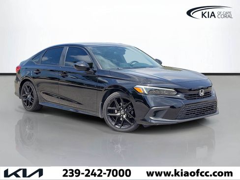 Used 2022 Honda Civic Sport image 1