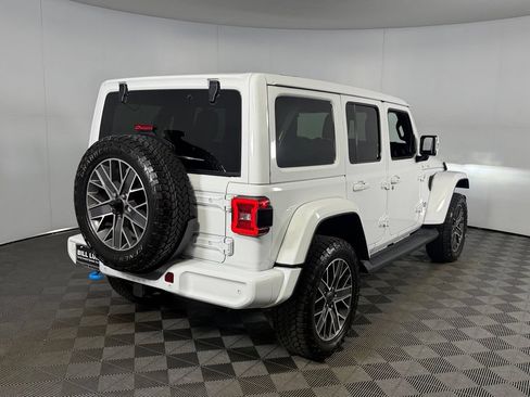 Used 2024 Jeep Wrangler High Altitude AWD/4WD image 8