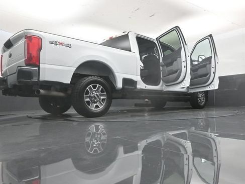 Used 2025 Ford F250 XLT AWD/4WD image 57