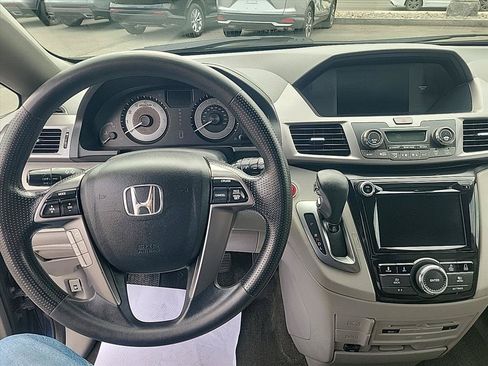 Used 2016 Honda Odyssey SE image 10