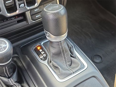 Used 2022 Jeep Wrangler Unlimited Sahara w/ Safety Group image 25