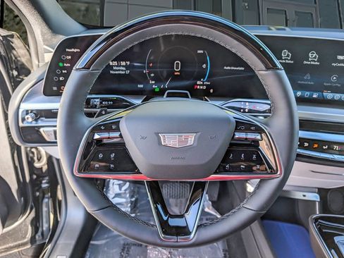 New 2026 Cadillac Lyriq Sport image 20