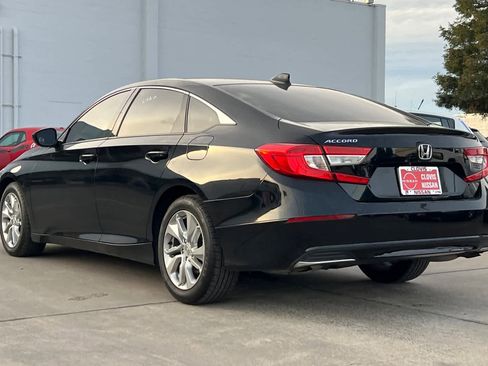 Used 2019 Honda Accord LX image 7