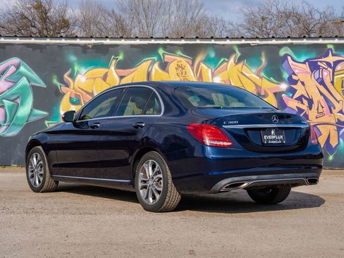 Used 2015 Mercedes-Benz C 300 4MATIC Sedan image 9