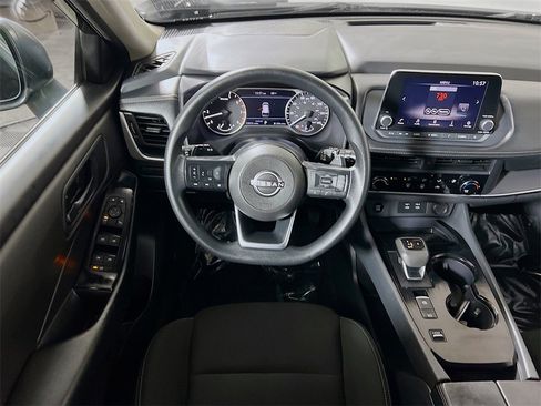 Used 2024 Nissan Rogue S image 20