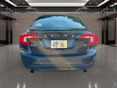 Used 2012 Volvo S60 T5 FWD image 12