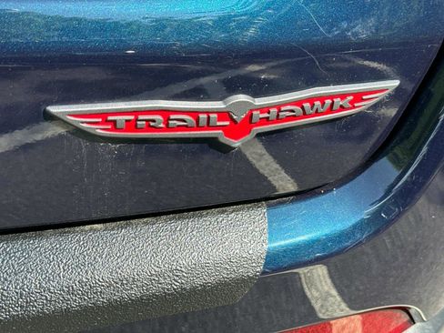 Used 2024 Jeep Compass Trailhawk image 7