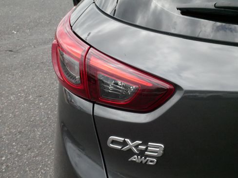 Used 2019 MAZDA CX-3 Touring w/ Preferred Equipment Package AWD/4WD image 17