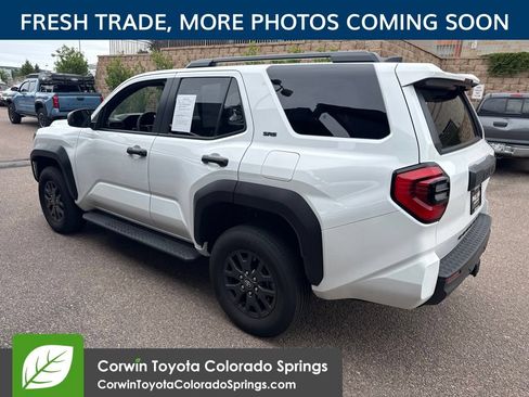 Used 2026 Toyota 4Runner SR5 AWD/4WD image 4