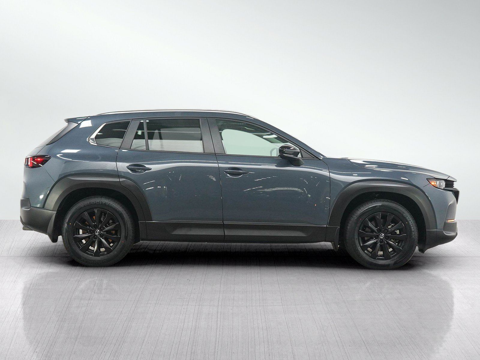 Used 2024 MAZDA CX-50 AWD 2.5 S w/ Premium Package image 6
