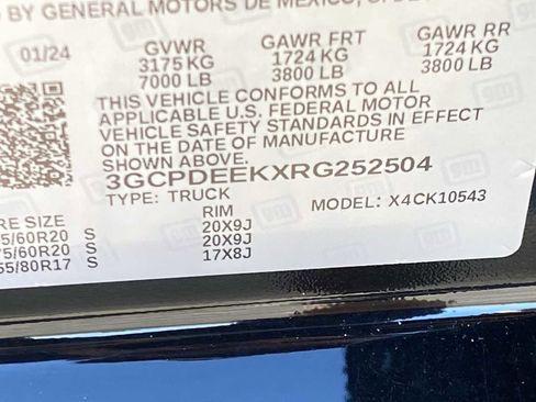 Used 2024 Chevrolet Silverado 1500 RST w/ Protection Package image 29