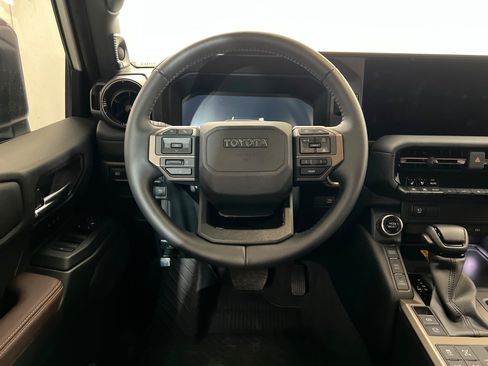 Used 2026 Toyota Land Cruiser w/ Premium Package AWD/4WD image 13