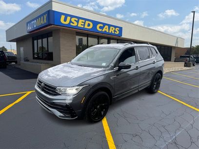 Used 2024 Volkswagen Tiguan SE R-Line