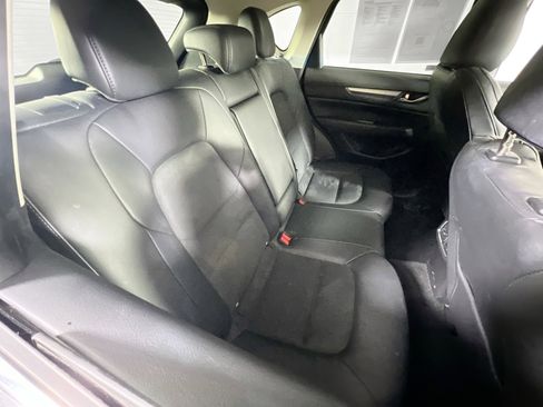 Used 2018 MAZDA CX-5 Touring w/ Preferred Equipment Package AWD/4WD image 26