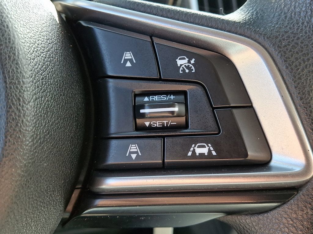 Used 2022 Subaru Impreza 2.0i AWD/4WD image 24