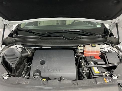 Certified 2020 Buick Enclave Essence w/ Sound and Sites Package FWD image 31