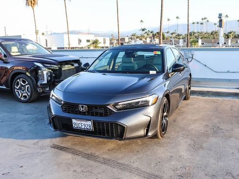 Used 2025 Honda Civic Sport image 4